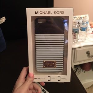 NWT Michael Kors iPhone 6+ Case