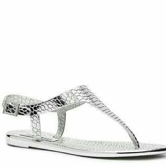 Steve Madden silver flats