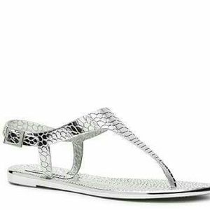 Steve Madden silver flats