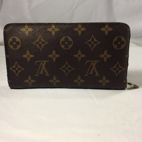 Louis Vuitton Wallet
