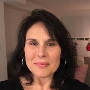 Meet your Posher, Denise