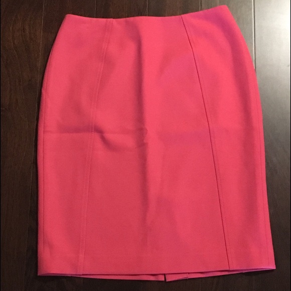 Halogen pink pencil skirt