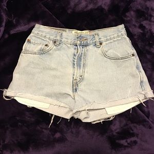 Levis high waisted denim shorts