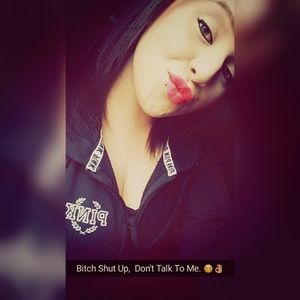 Meet your Posher, Nikki