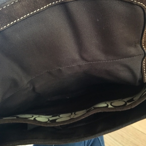 Coach Vintage Shoulder Bag - Picture 4 of 4