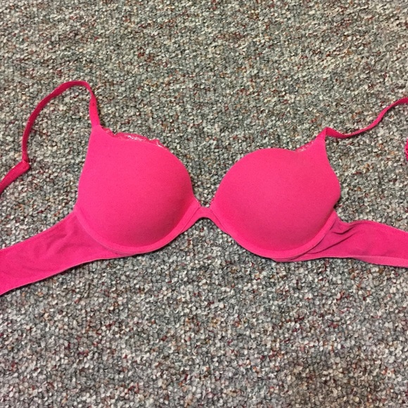 Victoria's Secret cotton push up bra - Picture 1 of 4
