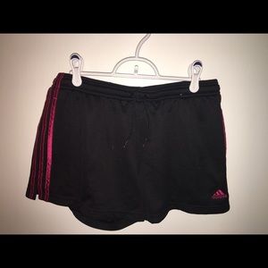 Athletic shorts