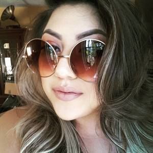 Meet your Posher, Candy