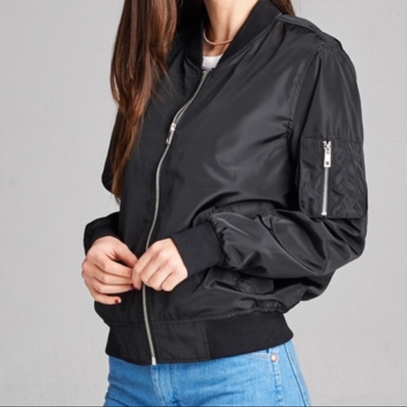 ✨LAST ONE✨✨Bomber jacket BLACK - Picture 6 of 6