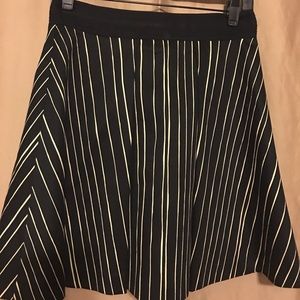 Alice + Olivia A-Line stripped skirt