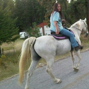 Meet your Posher, Carla