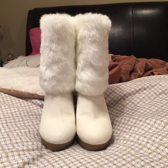 Jennifer Lopez boots