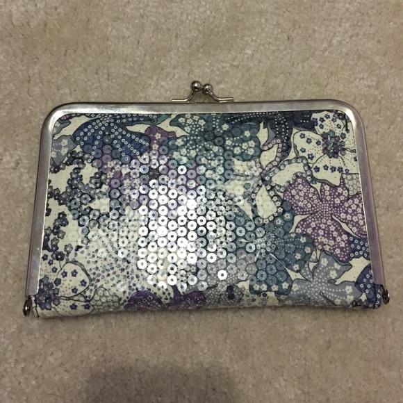 Flower Patterned Sequin Wallet