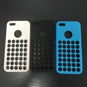 Three rubber iPhone 5c cases