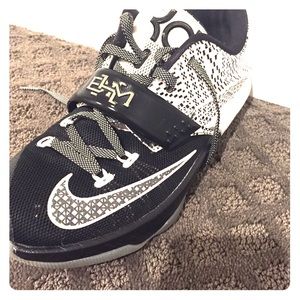 Kd 7 bhms. Size 5.