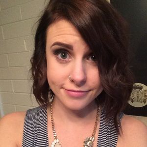 Meet your Posher, Megan