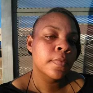 Meet your Posher, Deondra