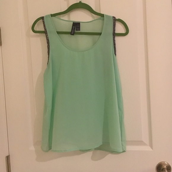 Beaded Tank - Picture 2 of 3