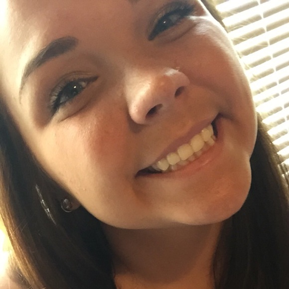 Meet your Posher, Bridget