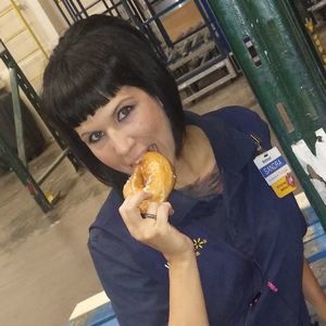 Meet your Posher, Sandra