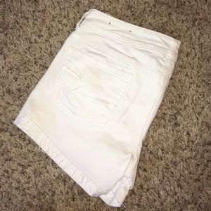 White jean shorts - stretch size 10 American Eagle