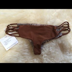 ACACIA MOLOKAI XS COCONUT BNWT