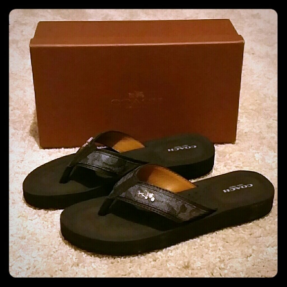 Authentic Coach Leather Judy Signature Sandals