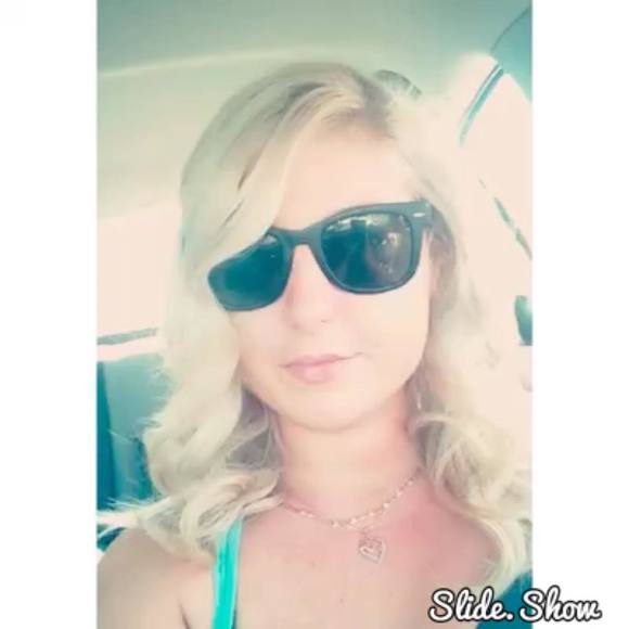 Meet your Posher, Patricia - Picture 1 of 1