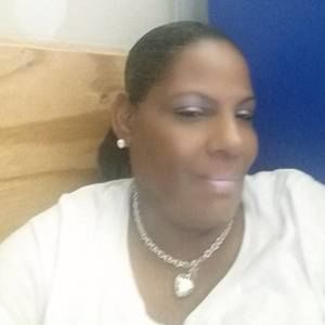 Meet your Posher, Valerie