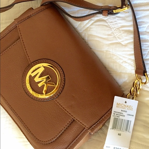 TRADED💖 Michael Kors Tan Leather Crossbody NWT - Picture 1 of 4