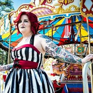 Meet your Posher, Shana