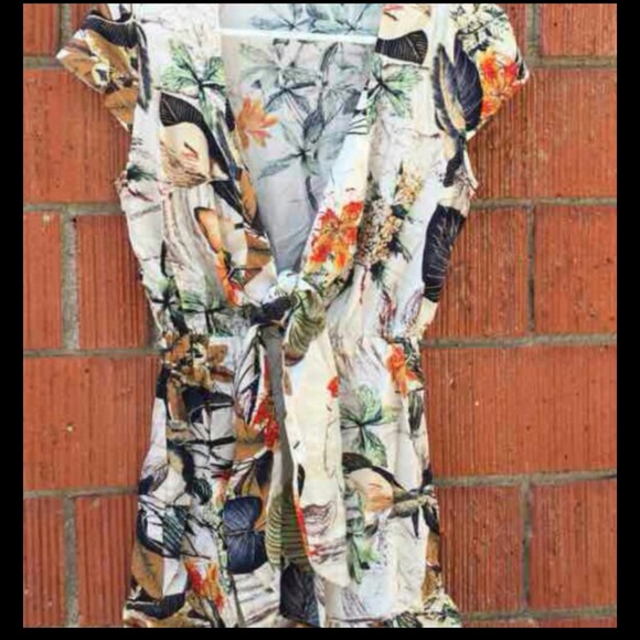 Romper - Picture 2 of 3