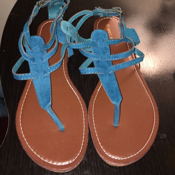 Wet Seal Turquoise Sandals