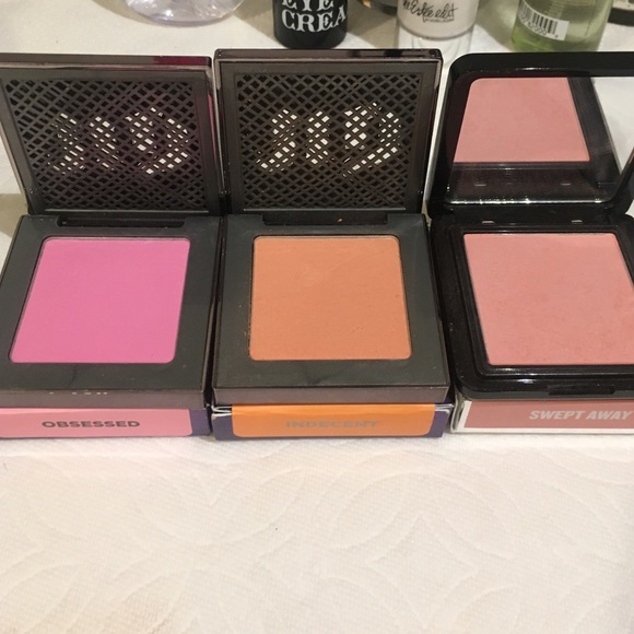 Urban decay and buxom blush
