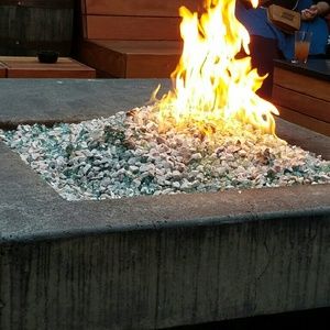 Meet your Posher, Connie