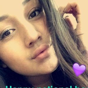 Meet your Posher, Isabelle