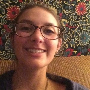 Meet your Posher, Joie