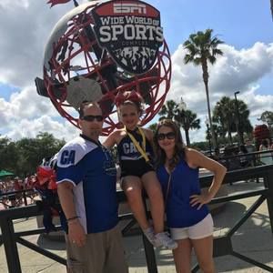 Meet your Posher, Ellie