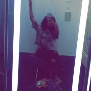 Meet your Posher, Resha