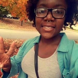 Meet your Posher, Davaisha