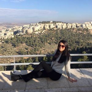 Meet your Posher, Amanda