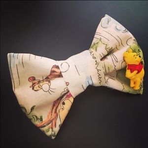 Winnie the Pooh bow
