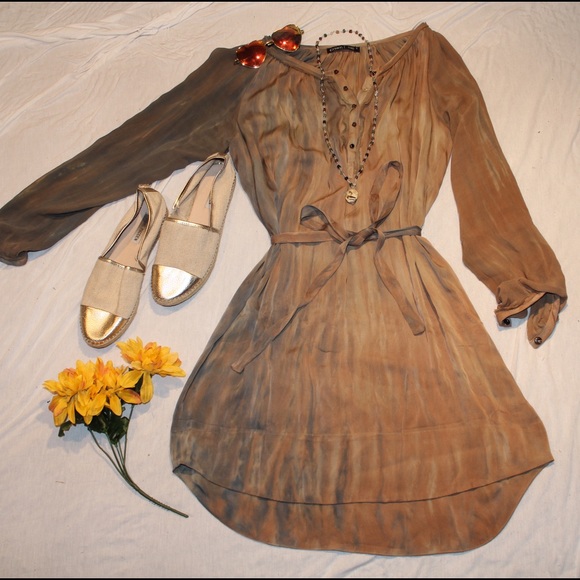 🎉HP🎉Long Sleeved Color Blend Boho Dress