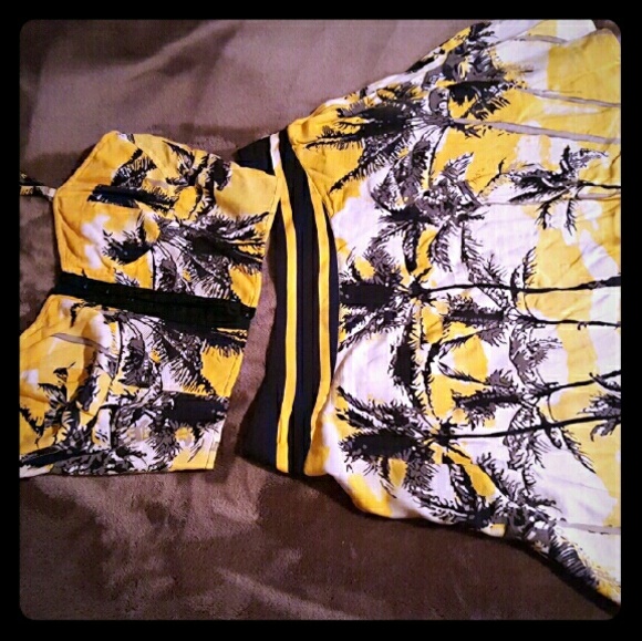 Skirt and crop top set