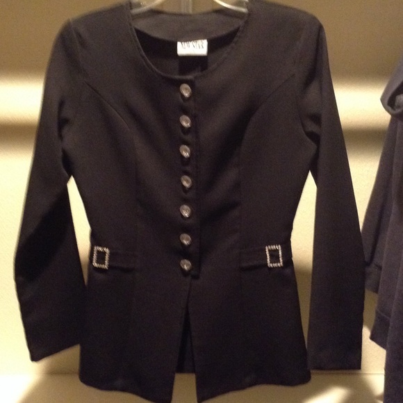 Vintage blazer with rhinestone accents - Picture 2 of 3
