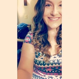 Meet your Posher, Kellie