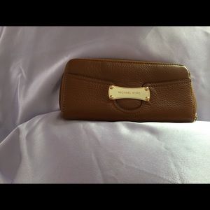 Michael Kors wallet