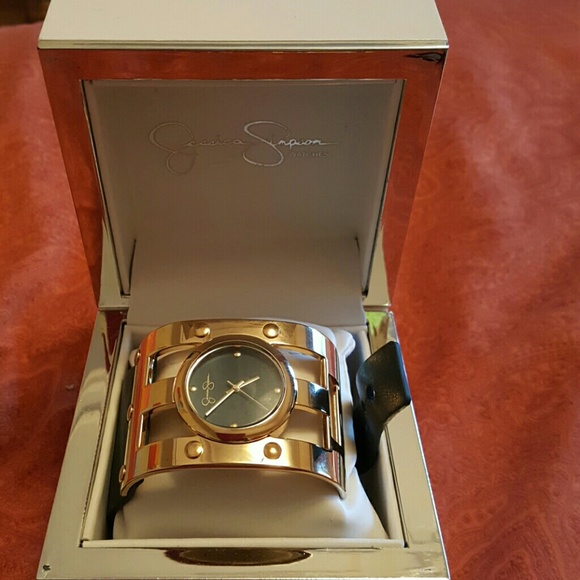 Jessica Simpson watch