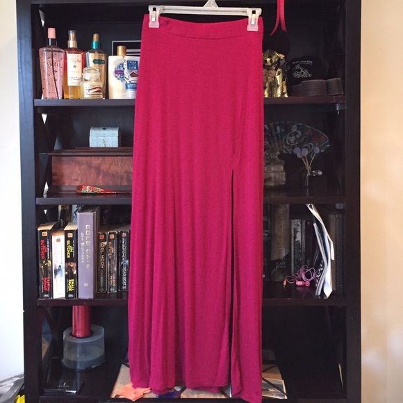 Slit Maxi