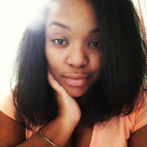 Meet your Posher, Whitney
